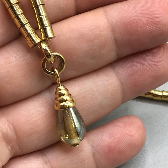 Signed MONET 1990s Gold Tone Necklace Strung On Chain Glass Bead Drop Shaped - Picture 10 of 14